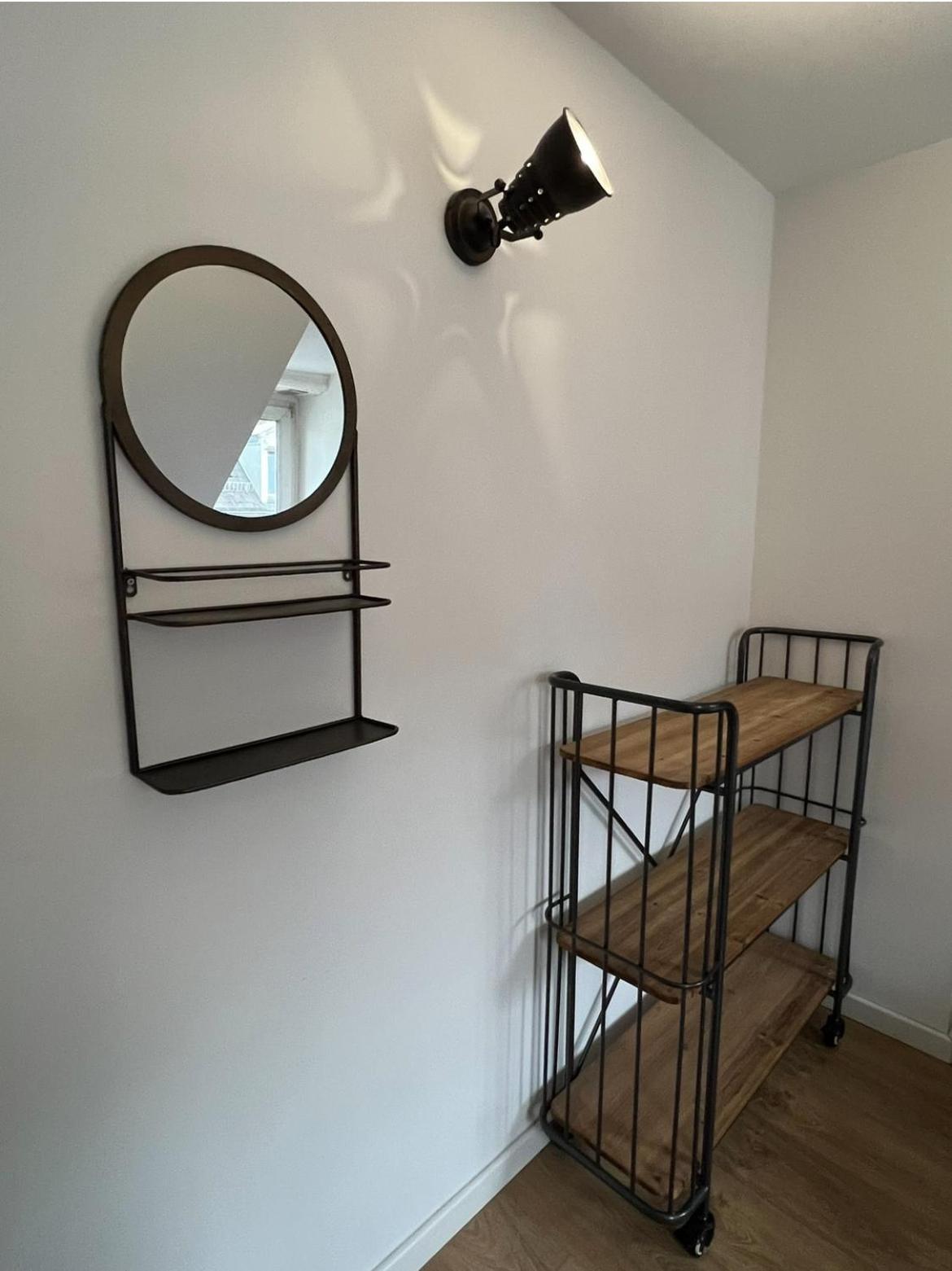 Appartement Ideal - Quiet Garden - Free Parking *